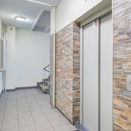 Ogrodowa 32 By Nyx *